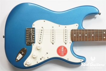 Classic Vibe ’60s Stratocaster - Lake Placid Blue
